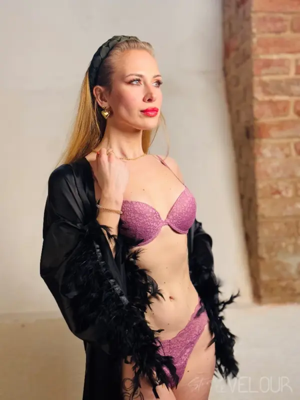 Lota - Studio Le Velour - Image 6